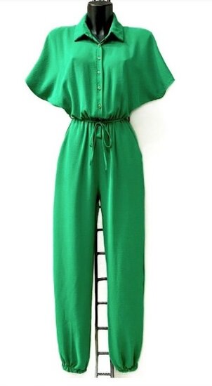Trendy groene jumpsuit met knoppensluiting