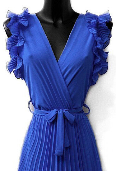 Elegante royal blauwe plisse maxi jurk.