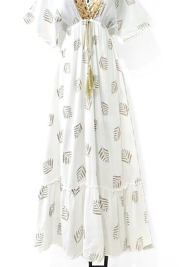 Witte maxi jurk met borduursel in bohemian style