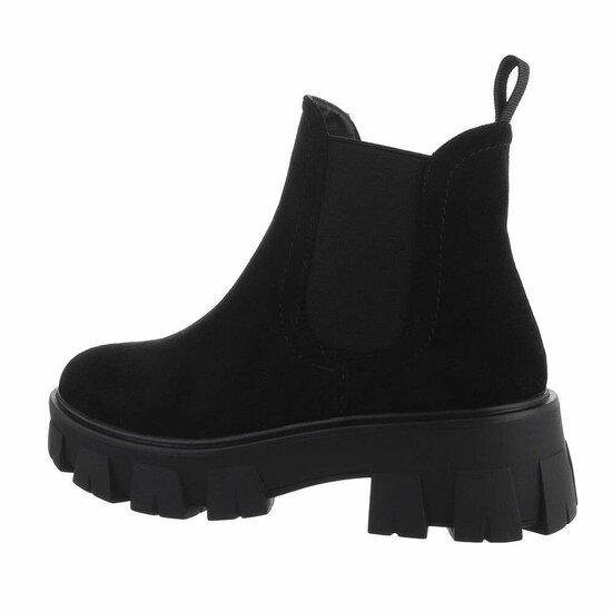 Korte zwarte suede Chelsea boot Marika.