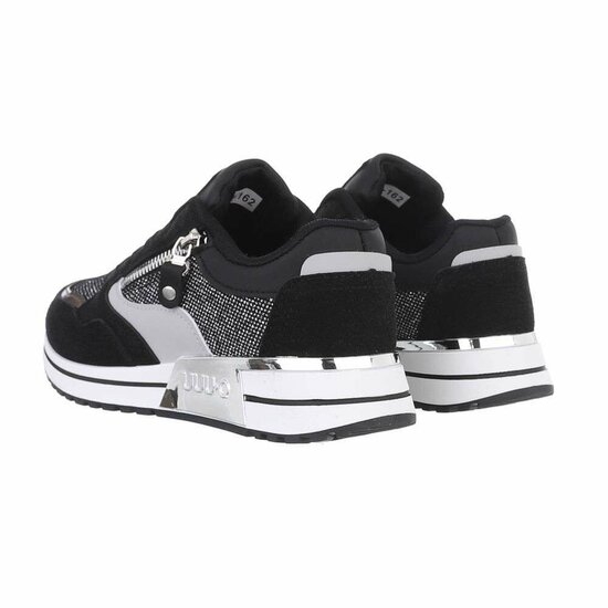 Zwarte lage sneaker Coba
