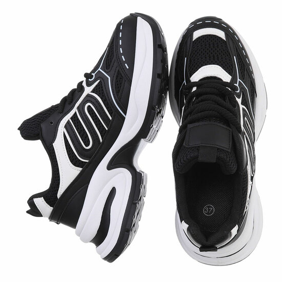 Zwarte lage sneaker Saakie
