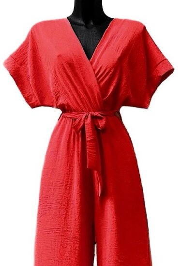 Rode cross heart jumpsuit.