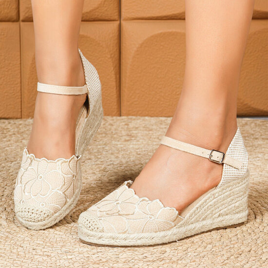 Beige hoge sandaal met sleehak Branka