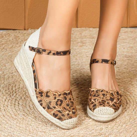 Leopard hoge sandaal met sleehak Branka