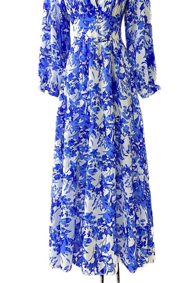 Sierlijke wit-blauwe mixed maxi jurk met bloem motief