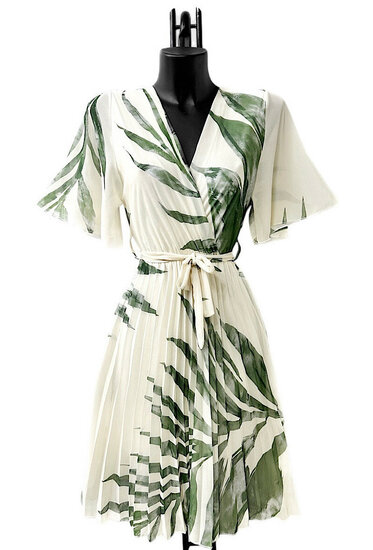 Jolie robe courte cache cœur beige-vert à imprimé palmier