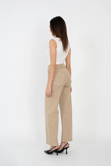 Trendy cream broek met wijde pijpen