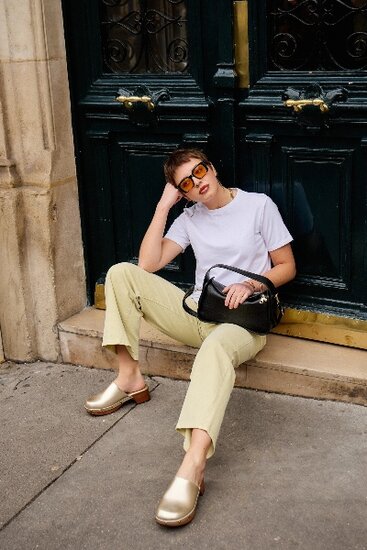 Trendy licht gele broek met wijde pijpen