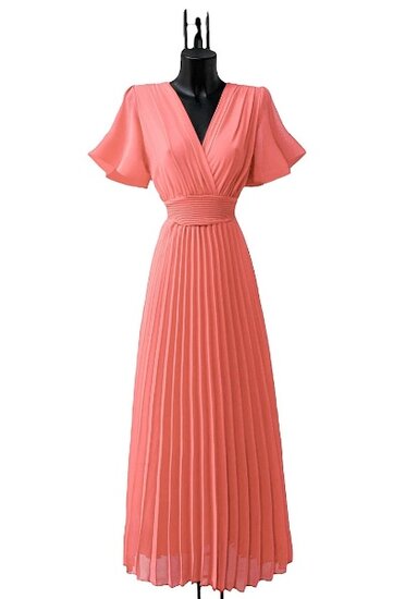 Robe longue plissée rose corail élégante