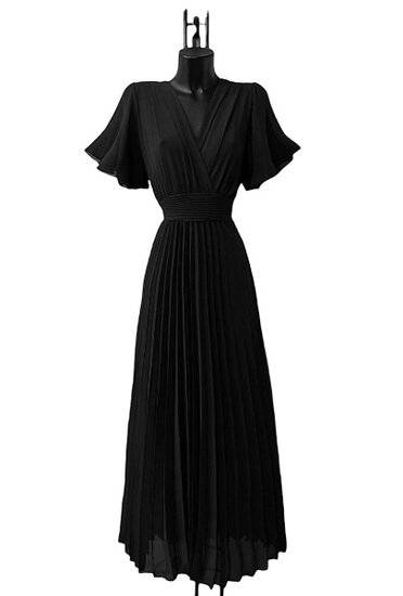 Robe longue plissée noire élégante