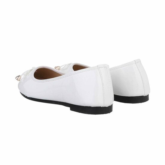 Witte lak ballerina Aude