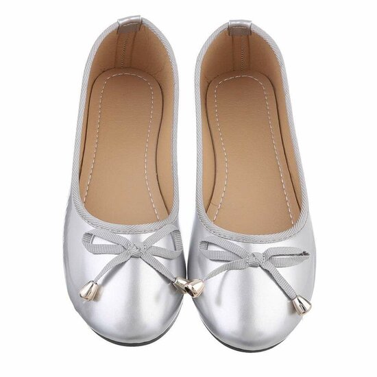 Zilveren lak ballerina Aude