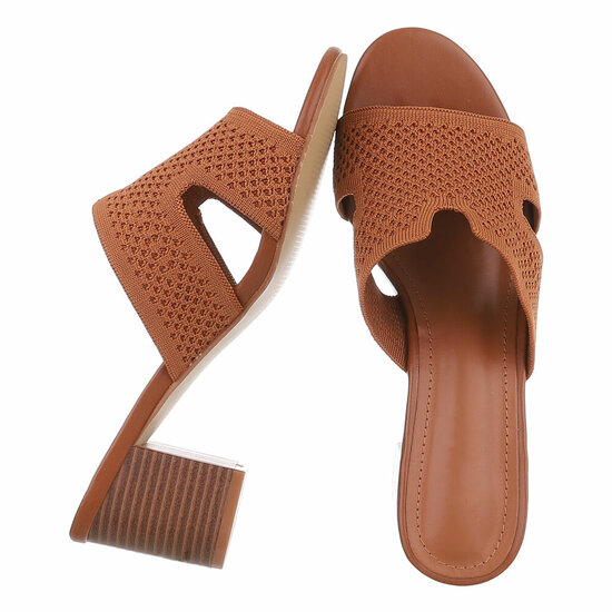Camel mule Candice
