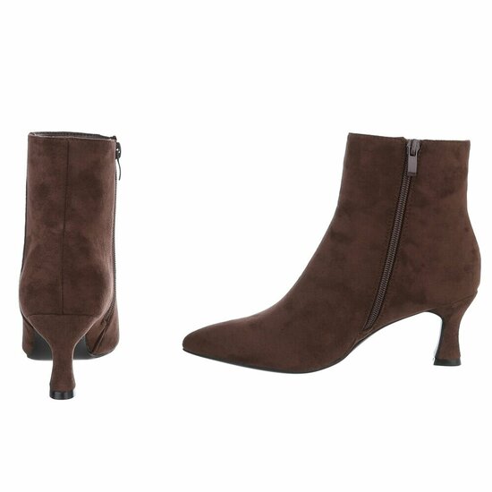 Bottines en daim brun Adiva