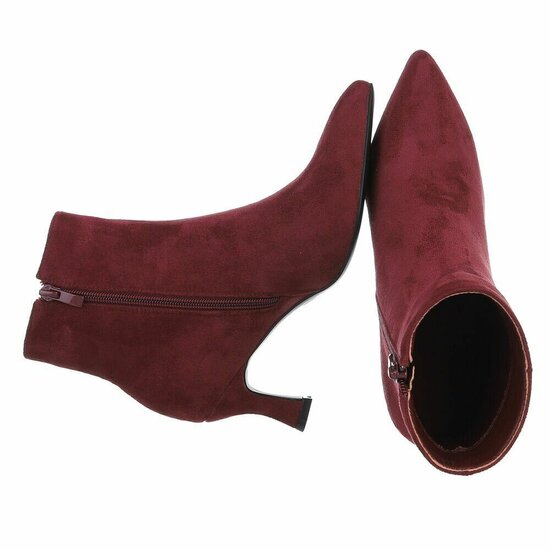 Bottines en daim bordeaux Adiva