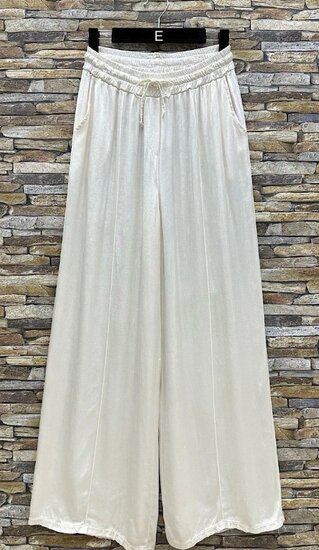 Ecru witte broek in satin