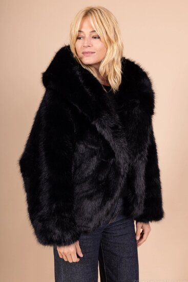 Manteau court tendance en fausse fourrure noir