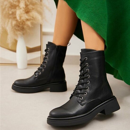 Zwarte boot Clarine