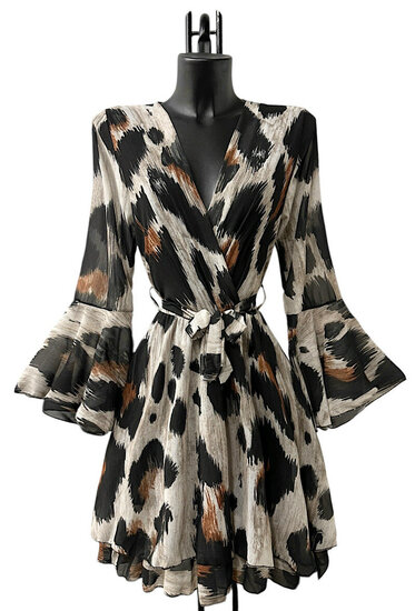Prachtige korte luipaard mix wikkeljurk met print 