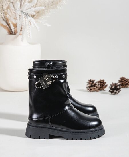 Zwarte meisjes boot Catrina