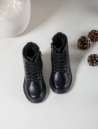 Zwarte meisjes boot Chamilla