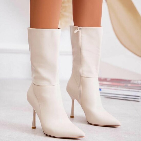 Beige high heel enkellaarsje Christianna