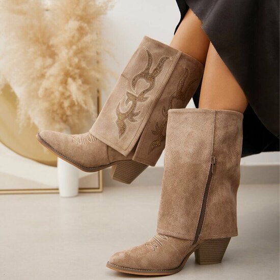 Kaki bruine half hoge suede laars met omslag Coumba