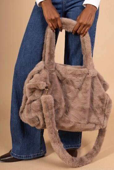 Taupe xxl schoudertas in imitatiebont