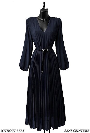 Klassieke donker blauwe maxi plisse jurk 