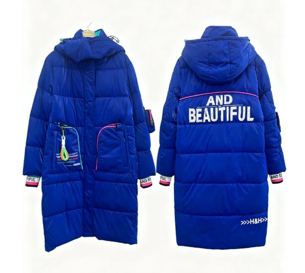 Sportieve lange blauwe gewatteerde winterjas