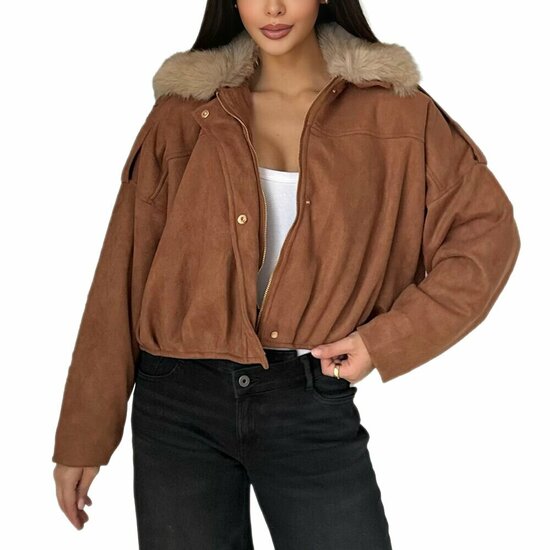 Trendy camel bomber jacket in leatherlook