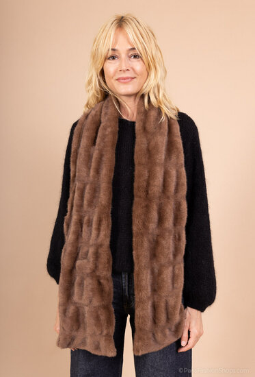 Bruine sjaal in imitatiebont