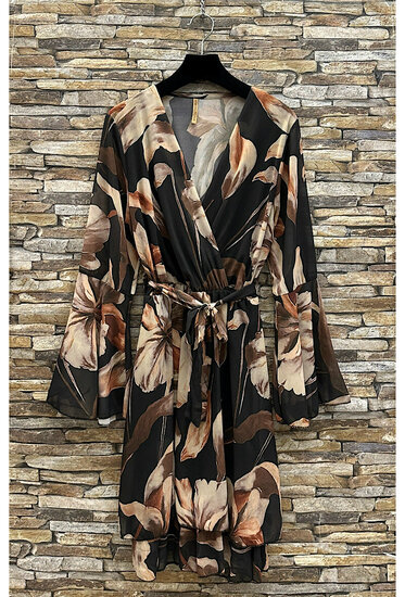 Prachtige korte zwart-bruine wikkeljurk met bloemen print 