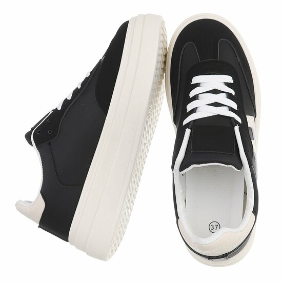 Zwarte lage sneaker Stephanie