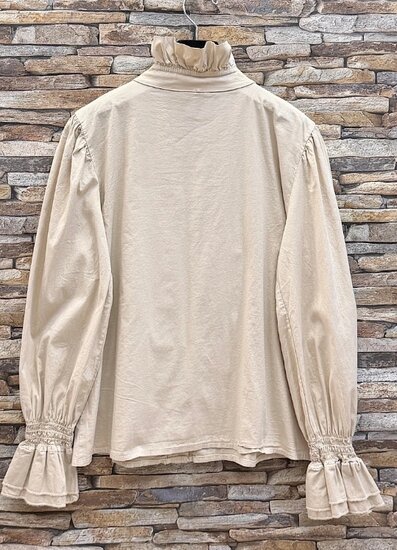 Romantische beige hemdblouse