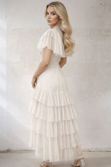 Sierlijke 7/8 cream kanten jurk.