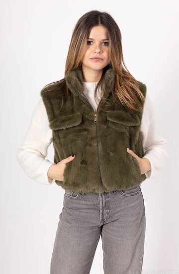 Kaki groene bodywarmer in teddy fleece