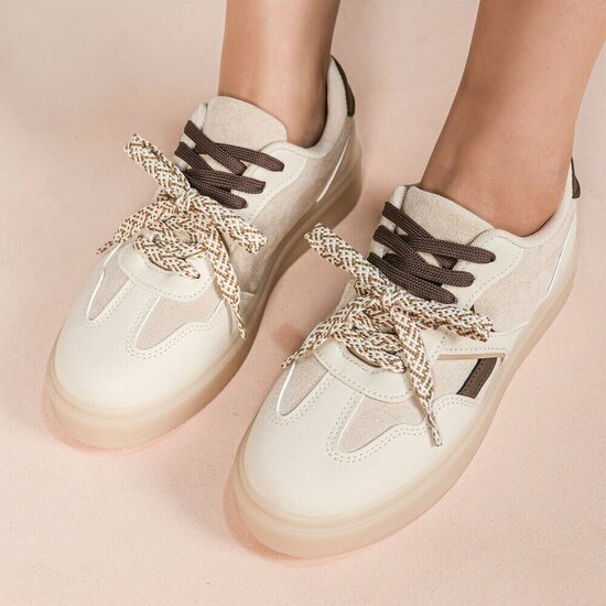 Beige lage sneaker Lisinka