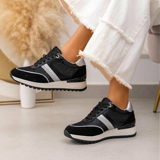 Zwarte lage sneaker Pera