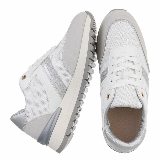 Witte lage sneaker Pera
