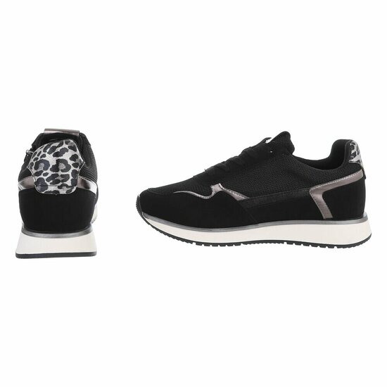 Zwarte lage sneaker Jenara