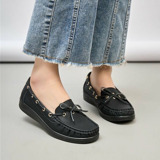 Zwarte mocassin Mindy met strikdetail