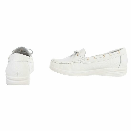 Witte mocassin Mindy met strikdetail