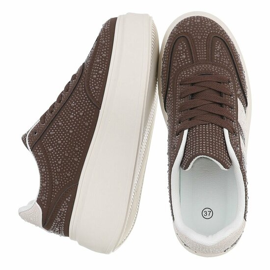 Bruine lage sneaker met wedge zool Doris