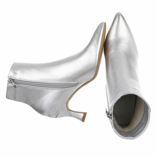 Zilveren enkellaarsje Cinzia 