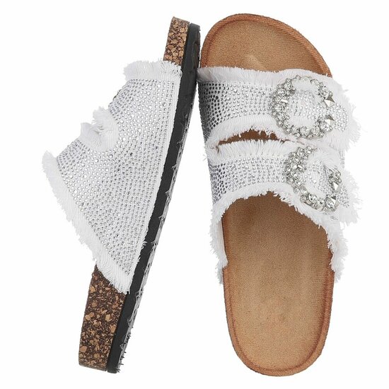 Witte denim slippers Claire met strass gespen
