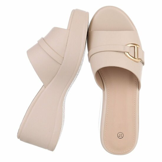 Beige wedge mules met goudkleurige gesp Cirilla