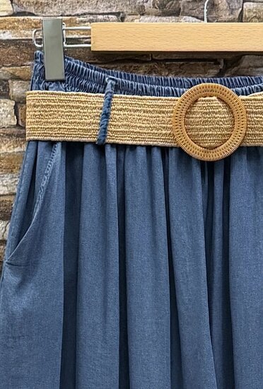 Lange blauwe ultra soft denim rok met riem