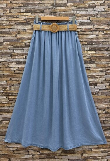 Lange licht blauwe ultra soft denim rok met riem